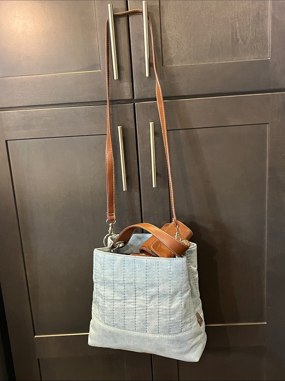 Tommy Hilfiger Light Blue Suede Crossbody Bag & Brown Faux Leather Straps. NWOT